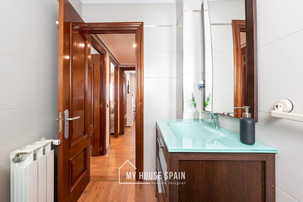 Myhousespain - Piso En Cimadevilla Junto Al Mar Gijón Exterior foto